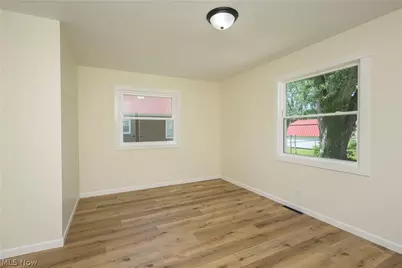 519 W Fike Avenue, Orrville, OH 44667 - Photo 13