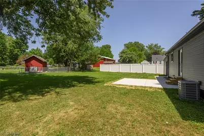 519 W Fike Avenue, Orrville, OH 44667 - Photo 3