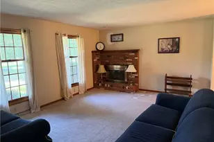 5920 Weaver Rd, New Franklin, OH 44216 - Photo 3