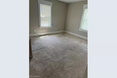 3534 Fairmount Boulevard NE, Canton, OH 44705 - Photo 13