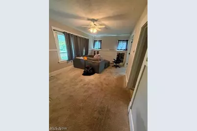 3534 Fairmount Boulevard NE, Canton, OH 44705 - Photo 7
