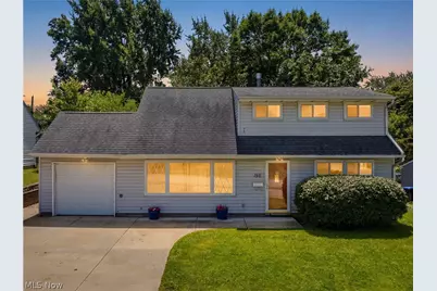 150 Graham Road, Cuyahoga Falls, OH 44223 - Photo 3