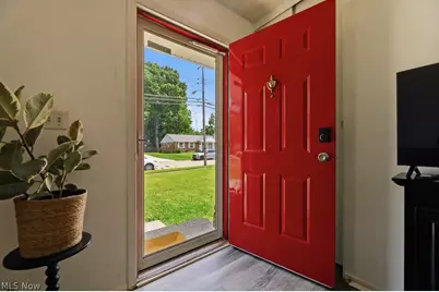 2619 Center Avenue, Alliance, OH 44601 - Photo 3