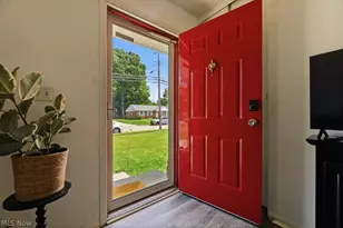 2619 Center Ave, Alliance, OH 44601 - Photo 3
