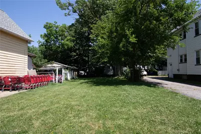 2185 W 105th Street, Loveland, OH 44102 - Photo 5