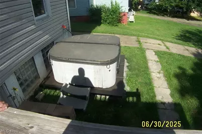 293 W 10th Street, Salem, OH 44460 - Photo 11