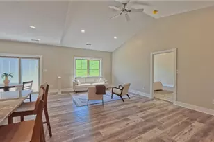 49101 Fairway, East Liverpool, OH 43920 - Photo 13