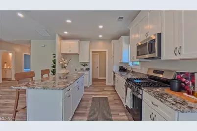 49101 Fairway, East Liverpool, OH 43920 - Photo 9
