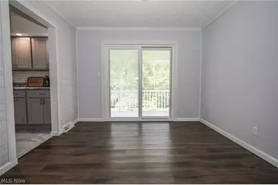 122 Pine Lane, Barnesville, OH 43713 - Photo 9