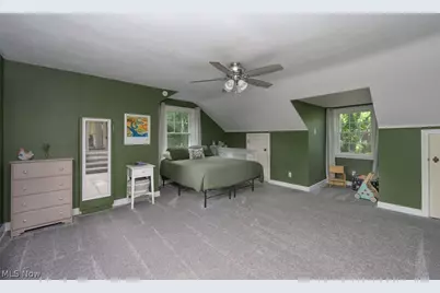 245 Griswold Drive, Youngstown, OH 44512 - Photo 27