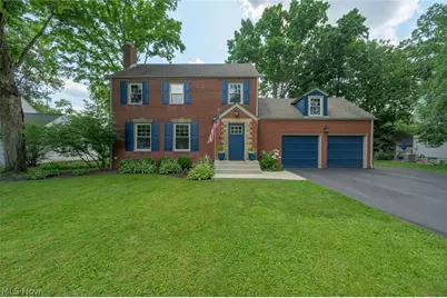 245 Griswold Drive, Youngstown, OH 44512 - Photo 1