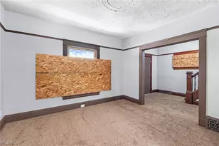 1584 E 94th St, Loveland, OH 44106 - Photo 9