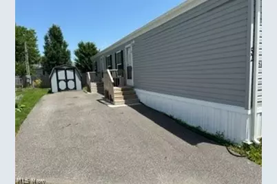 12860 Mayfield Rd #52, Chardon, OH 44024 - Photo 3