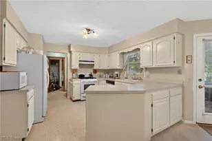 1667 Cadbury Street NW, Massillon, OH 44646 - Photo 11