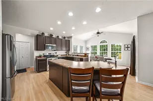 10214 Ridgeview Ct, Streetsboro, OH 44241 - Photo 9