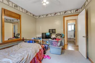 5707 Vickie Ln, Huber Heights, OH 44146 - Photo 15