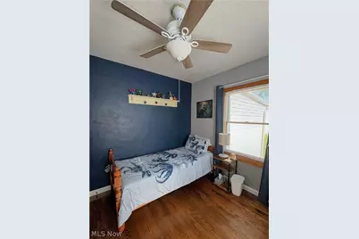 246 Hilliard Road, Elyria, OH 44035 - Photo 13