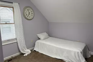 246 Hilliard Rd, Elyria, OH 44035 - Photo 25
