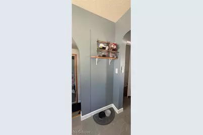 246 Hilliard Road, Elyria, OH 44035 - Photo 7