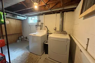 246 Hilliard Rd, Elyria, OH 44035 - Photo 33