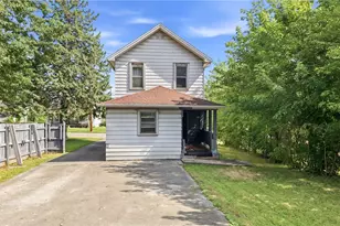 22 Spring St, Struthers, OH 44471 - Photo 25