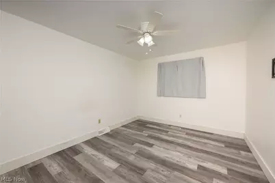 5355 Fulton Drive NW, Canton, OH 44718 - Photo 13
