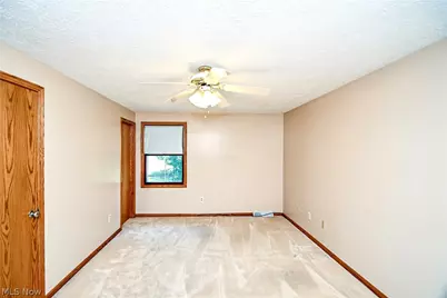 11937 Basswood Avenue NW, Uniontown, OH 44685 - Photo 23