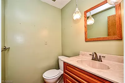11937 Basswood Avenue NW, Uniontown, OH 44685 - Photo 19