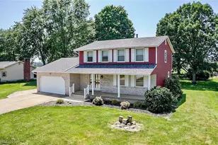 11937 Basswood Ave NW, Uniontown, OH 44685 - Photo 3