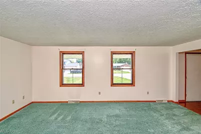 11937 Basswood Avenue NW, Uniontown, OH 44685 - Photo 17