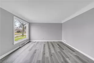 15205 Judson Dr, Loveland, OH 44128 - Photo 5