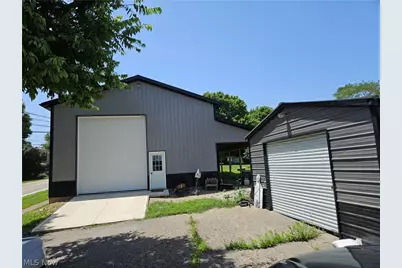 152 Liberty Street E, Martinsburg, OH 43037 - Photo 3