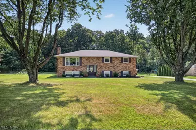 8494 E Wadora Circle NW, North Canton, OH 44720 - Photo 3