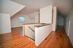18400 Rockland Ave, Loveland, OH 44135 - Photo 23