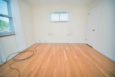 18400 Rockland Avenue, Loveland, OH 44135 - Photo 15