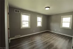 34 Kenmore Ave, Barberton, OH 44203 - Photo 21