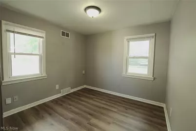 34 Kenmore Avenue, Barberton, OH 44203 - Photo 17