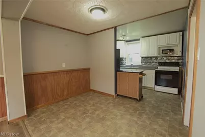 34 Kenmore Avenue, Barberton, OH 44203 - Photo 5