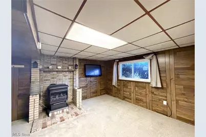 109 Dubey Lane, Weirton, WV 26062 - Photo 11