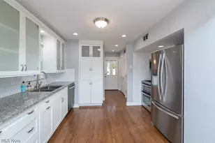 14733 Grapeland Ave, Loveland, OH 44111 - Photo 7