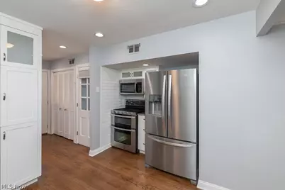 14733 Grapeland Avenue, Loveland, OH 44111 - Photo 5