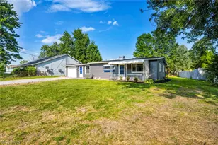 12215 National Dr, Grafton, OH 44044 - Photo 3