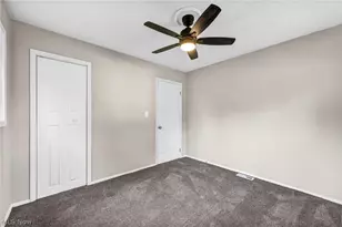 12215 National Dr, Grafton, OH 44044 - Photo 29