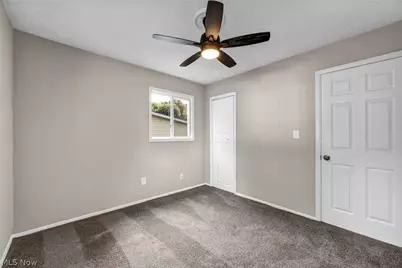 12215 National Drive, Grafton, OH 44044 - Photo 25