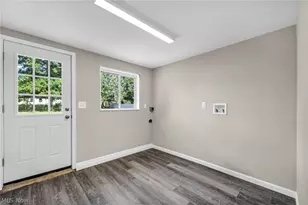 12215 National Dr, Grafton, OH 44044 - Photo 29