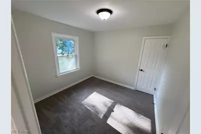 1350 Winton Avenue, Akron, OH 44320 - Photo 15