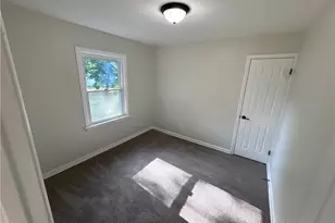 1350 Winton Ave, Akron, OH 44320 - Photo 15