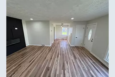 1350 Winton Avenue, Akron, OH 44320 - Photo 5