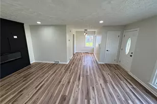 1350 Winton Ave, Akron, OH 44320 - Photo 5