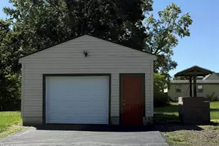 217 S Jackson St, Youngstown, OH 44506 - Photo 13